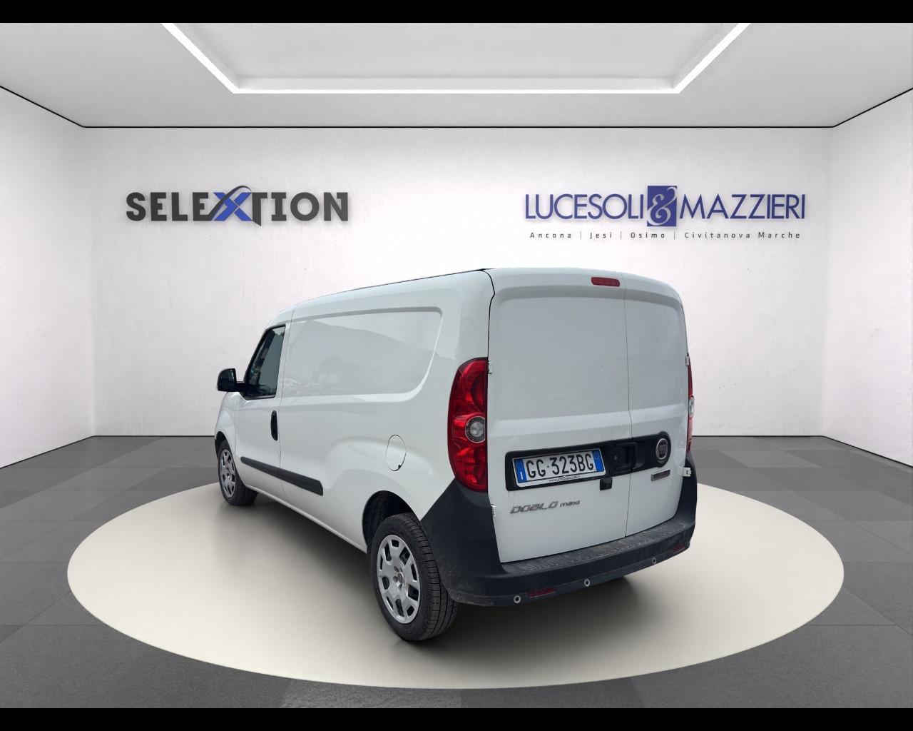 FIAT Doblò 3ª serie - Doblò 1.6 MJT 120CV S&S PL-TN Cargo Maxi Lounge