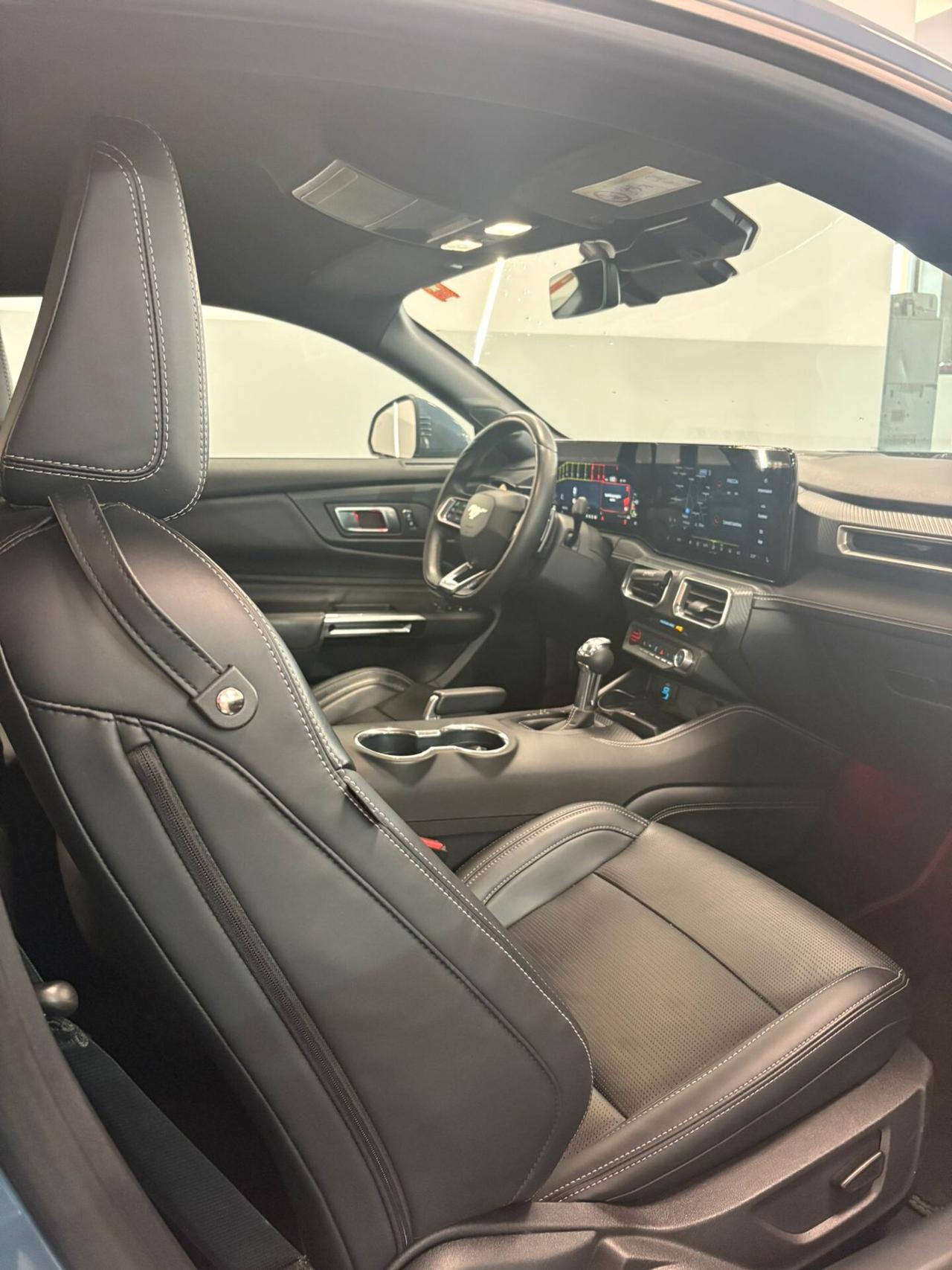 Ford Mustang Fastback 5.0 V8 aut. GT