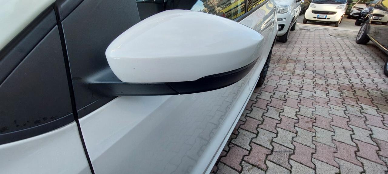 POLO 1,2 DIESEL 75 CV X NEOPATENTATI TELEFONO BLUETOOTH GOMME NUOVE IMPECCABILE