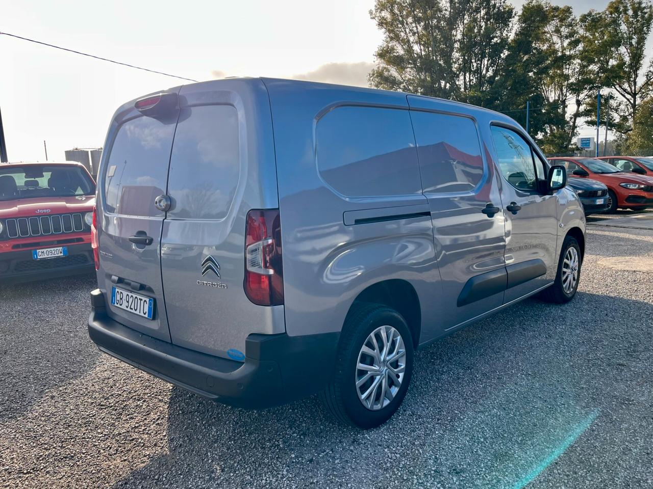 CITROËN BERLINGO XL CLUB 1.5 BLUEHDI 130 CV - FURGONE