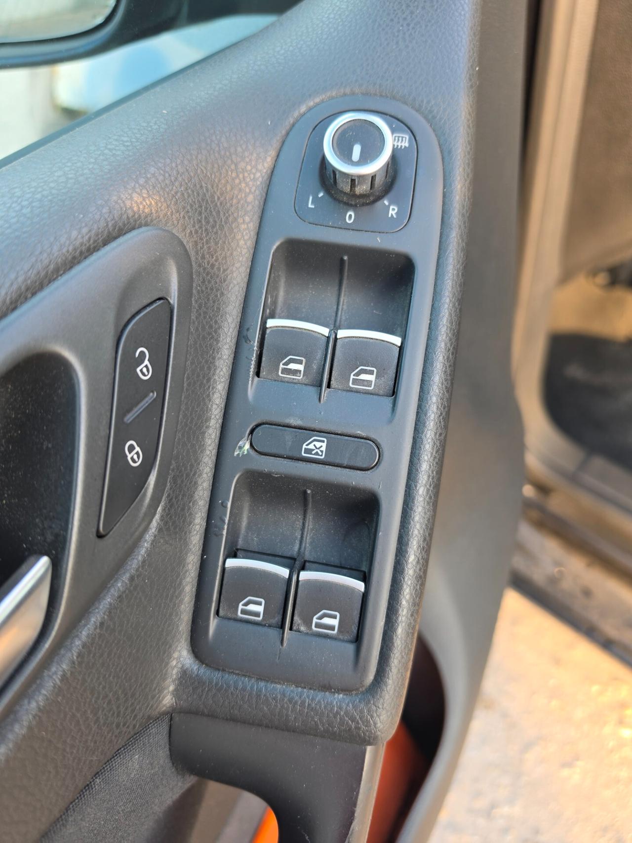Volkswagen Golf 2.0 TDI 140CV Comfortline