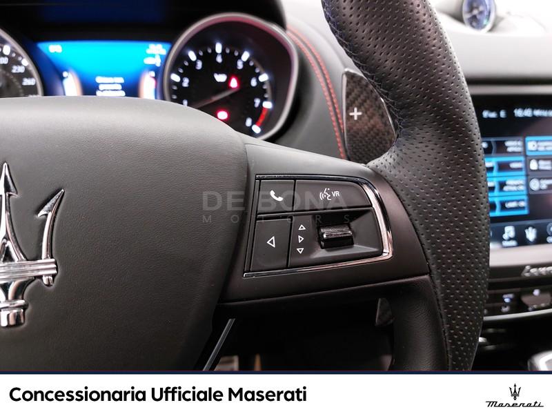 Maserati Levante 3.8 v8 trofeo 580cv auto Carbonio / Bowers&Wilkins