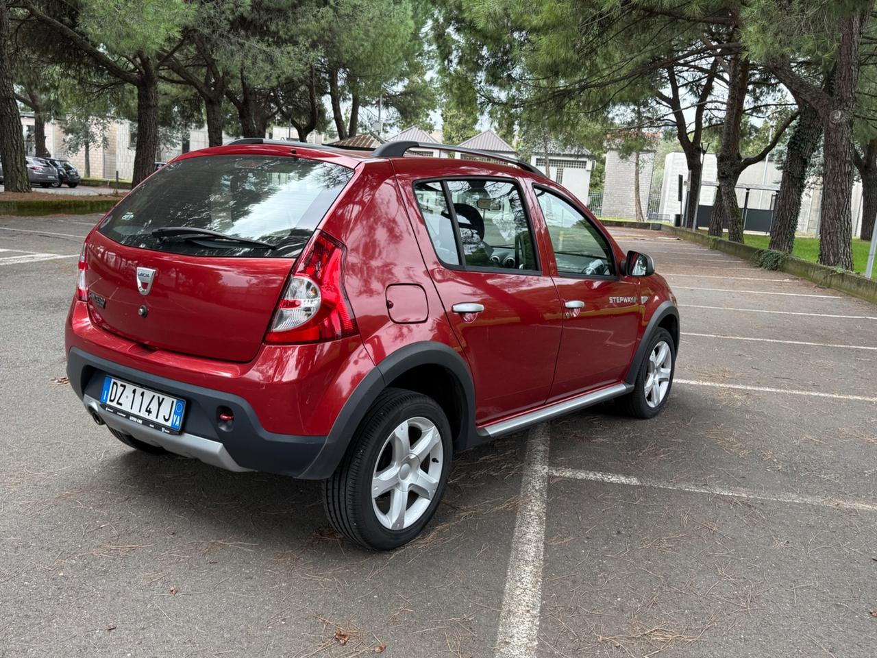 Dacia Sandero Stepway 1.6 8V 90CV