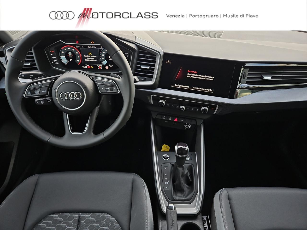 Audi A1 sportback 30 1.0 tfsi 116cv identity black s tronic