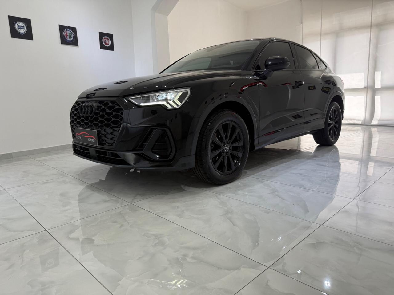 AUDI Q3 SPB 35 TDI S TRONIC SPORT TOTAL BLACK