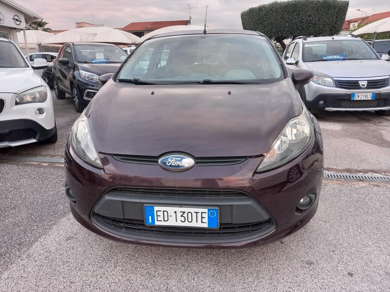 Ford Fiesta 1.4 GPL di serie Titanium