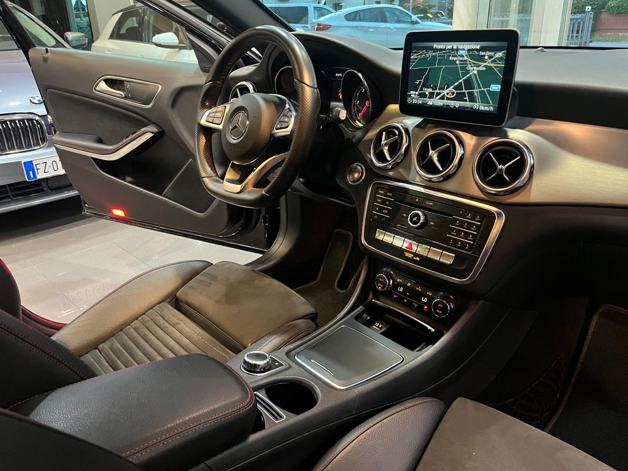 Mercedes-benz GLA 200 GLA-X156 PREMIUM 72.000 KM!!!