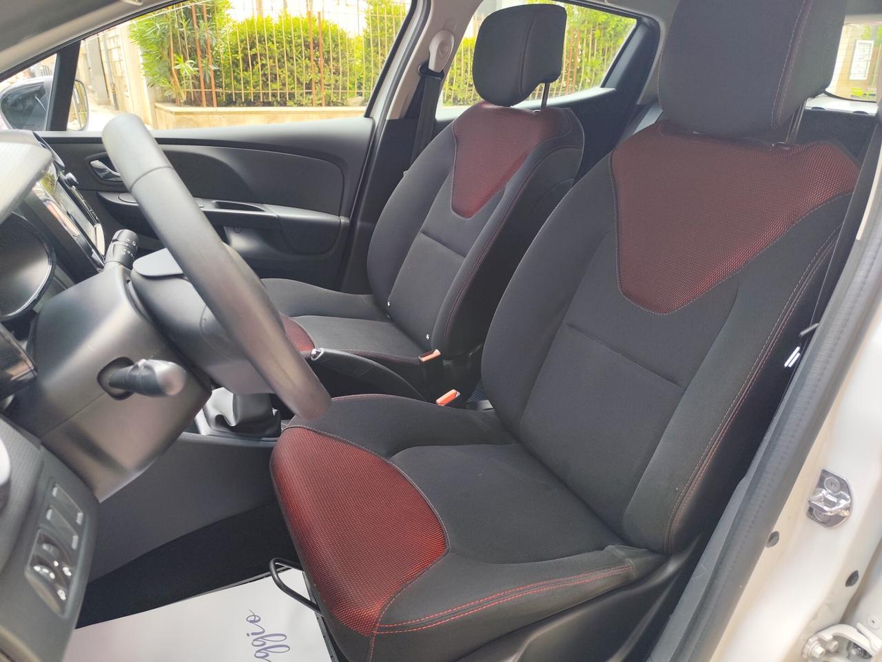 Renault Clio 1.5 dCi 75CV DIESEL NAVI