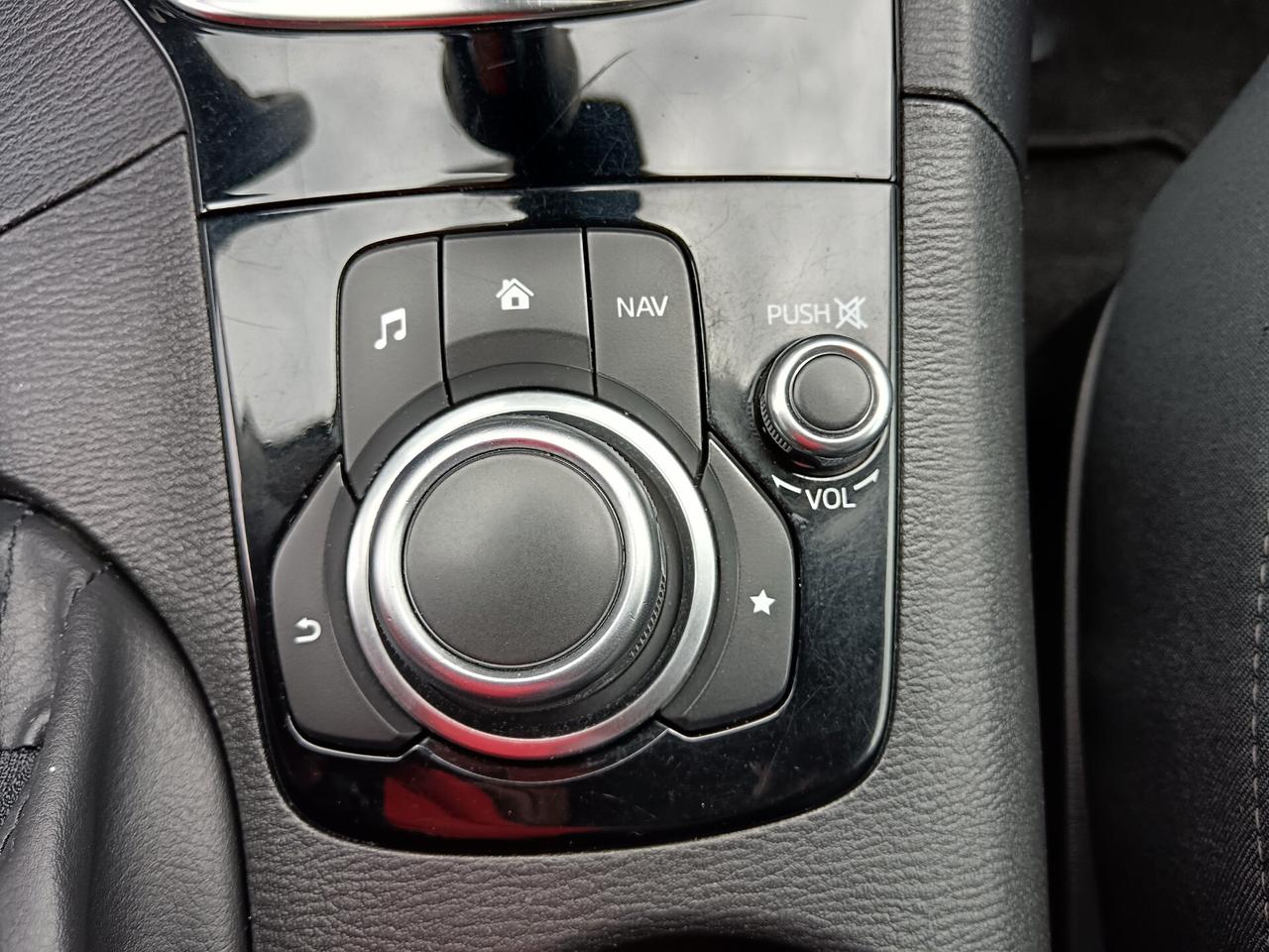 Mazda 3 1.5 SKYACTIV-D 105CV EXCEED FULL