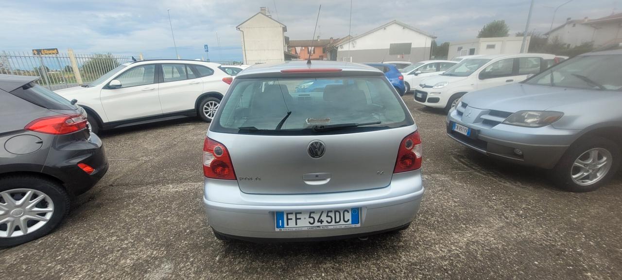 Volkswagen NEOPATENTATA Polo 1.2 3p. Trendline