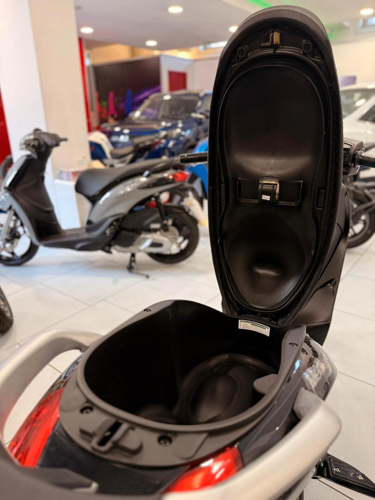 PIAGGIO MEDLEY 125 E+