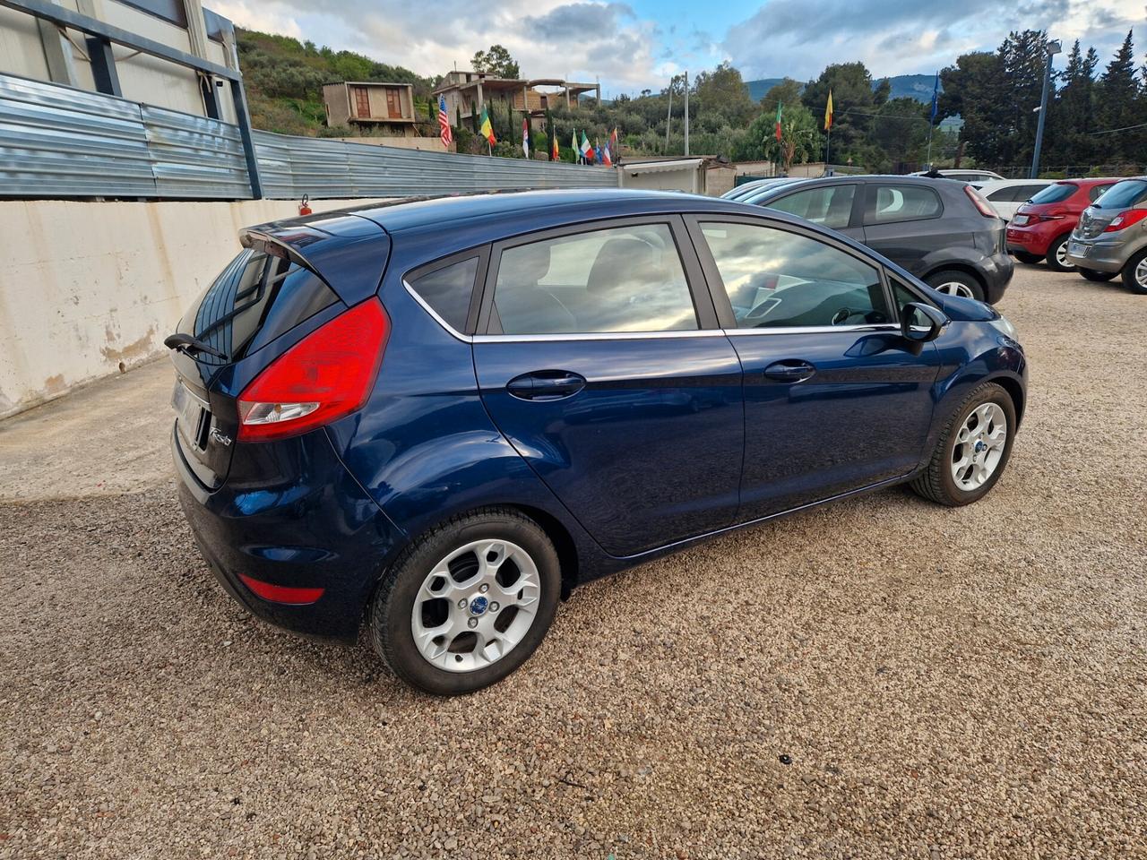 Ford Fiesta Ikon 1.6 TDCi 95CV 5 porte