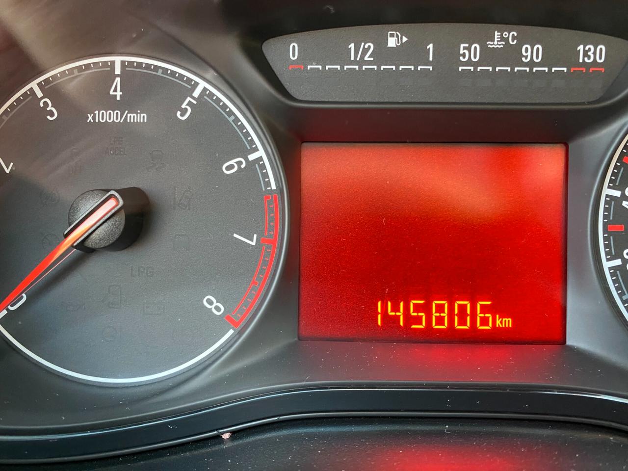 Opel Corsa 1.4 90CV GPL Tech 5 porte Advance