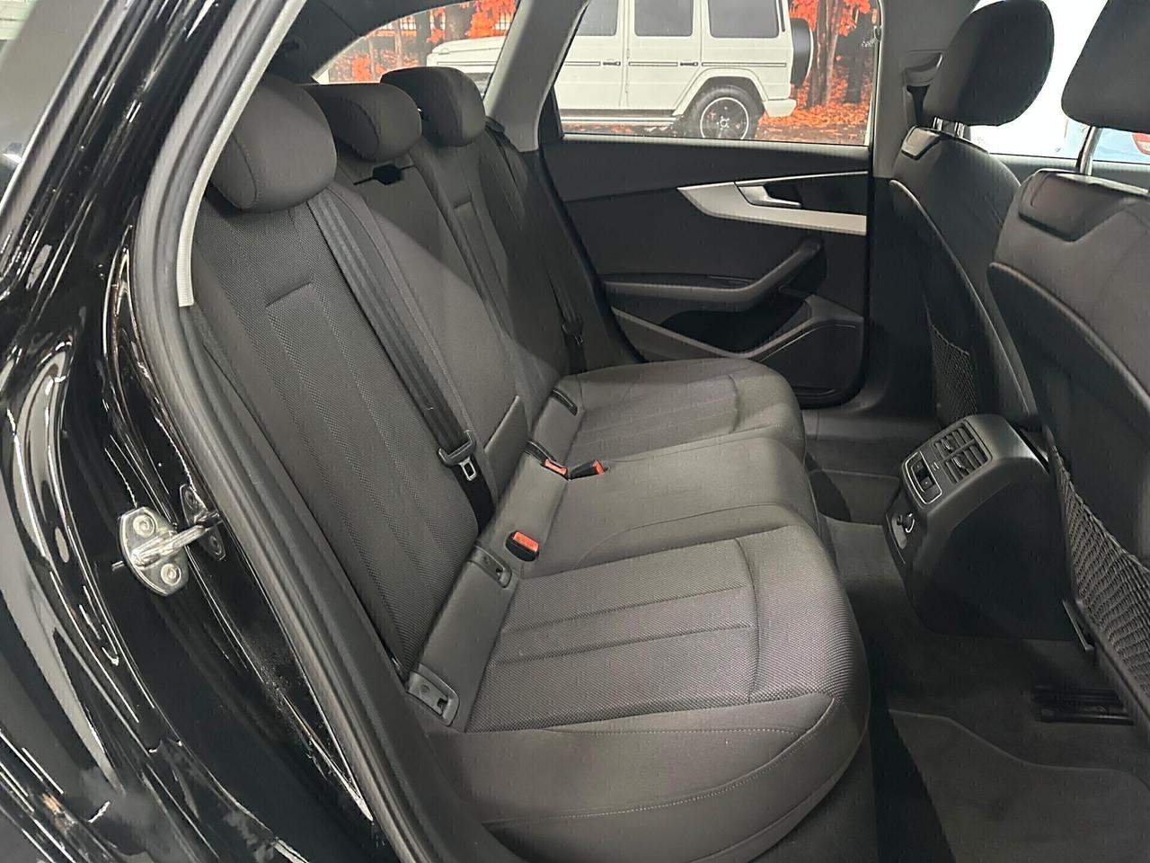 Audi A4 Avant 30 2.0 tdi-I 136cv s tronic