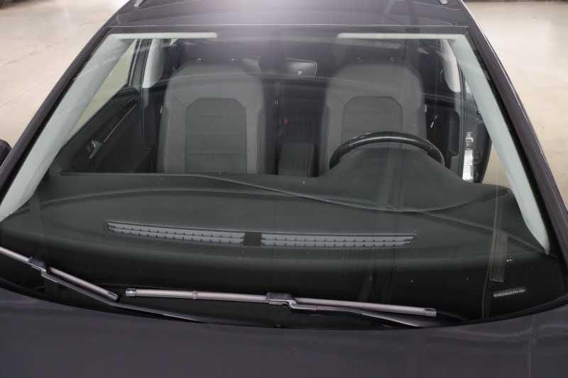 Volkswagen Golf BV5 - 7 VARIANT VARIANT 2.0 TDI EXECUT DSG 150CV