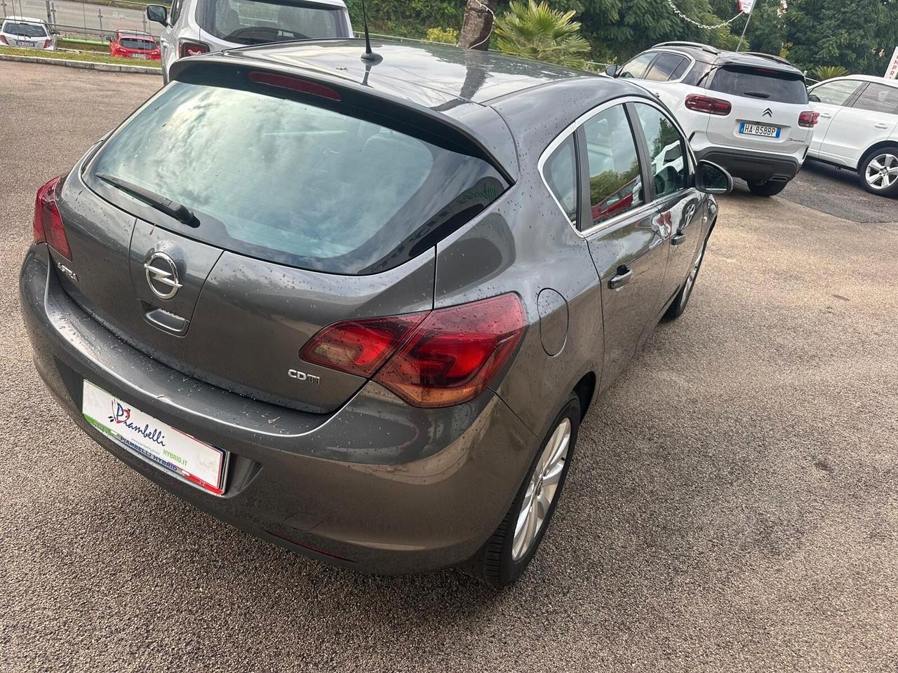 Opel Astra 1.7 CDTI 110CV 5 porte Cosmo NEOPATENTATI