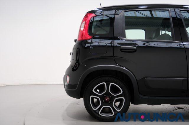 FIAT Panda 1.0 FIREFLY S&S HYBRID CITY LIFE NEOPATENTATI