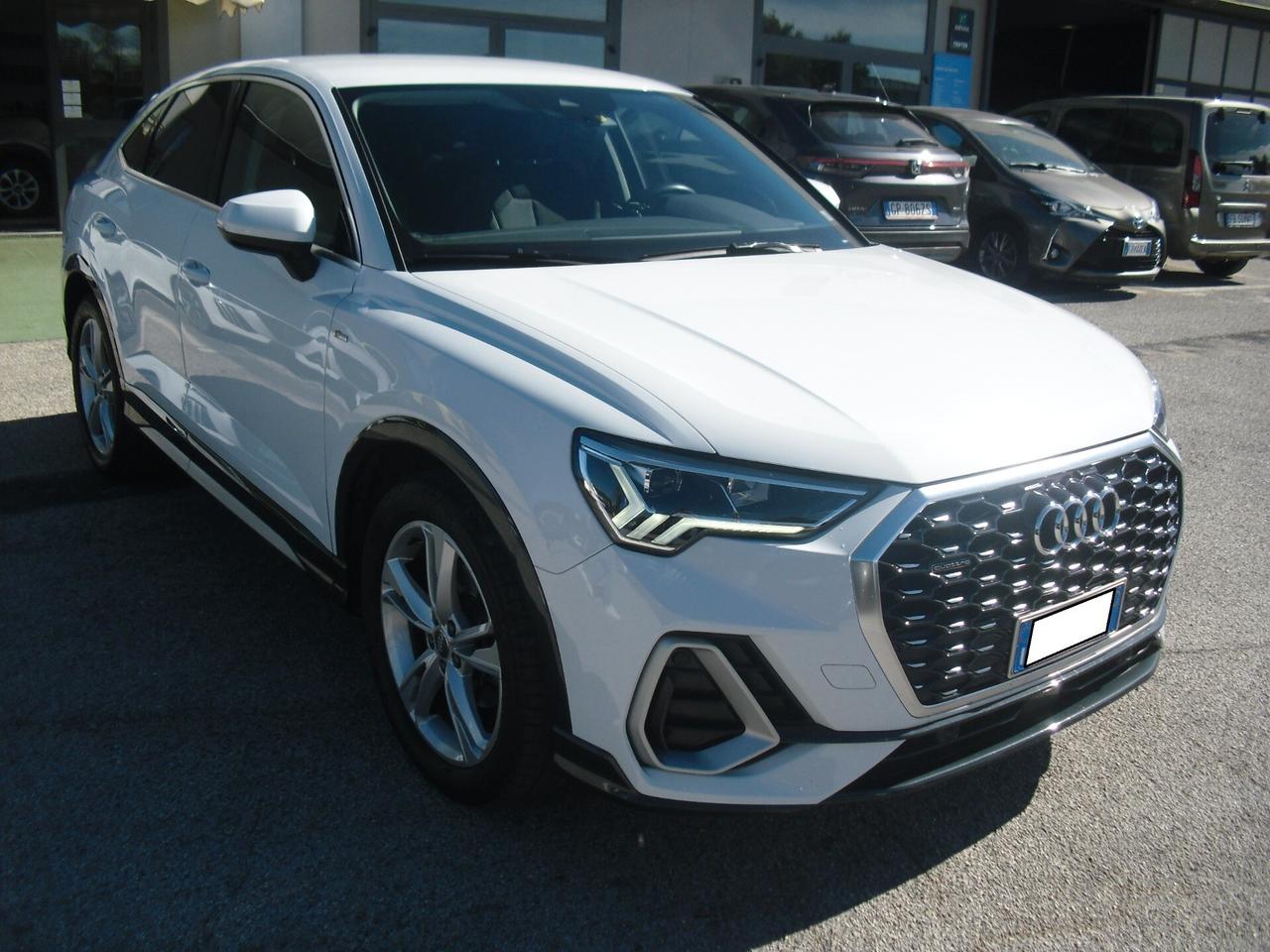 Audi Q3 35 TDI 150cv S tronic Quattro line edition
