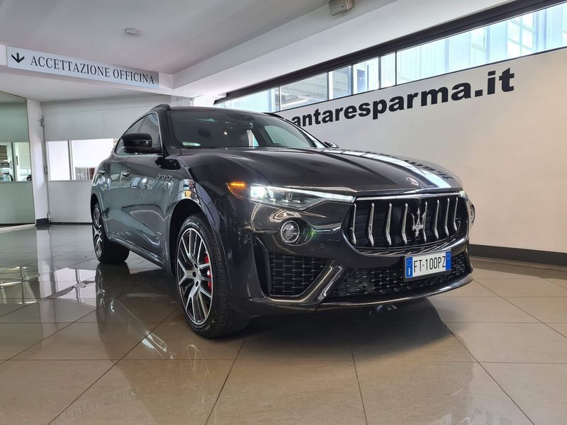 Maserati Levante V6 350 CV AWD Gransport, iva deducibile