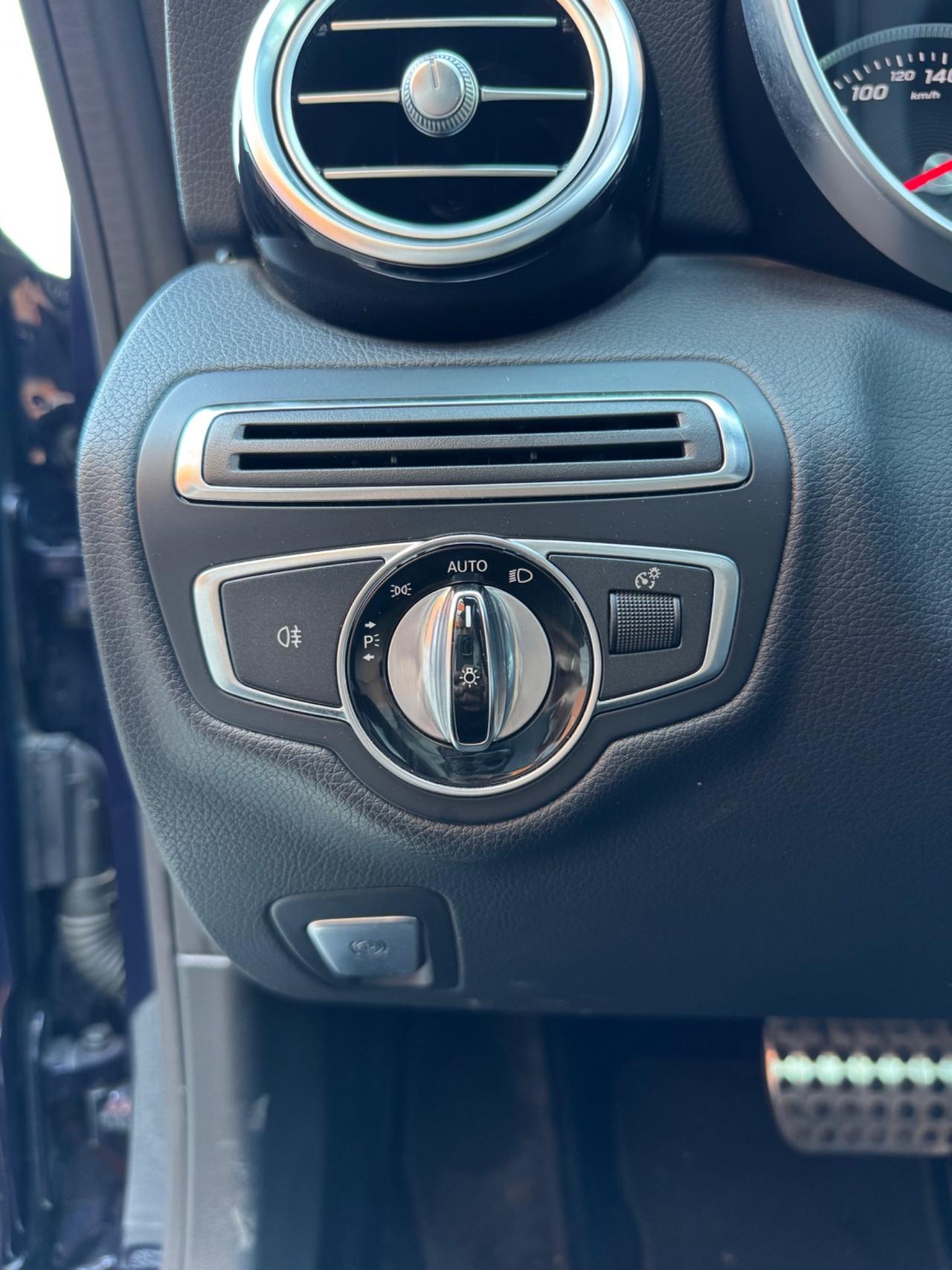 Mercedes-benz C 220d Coupé Premium Amg