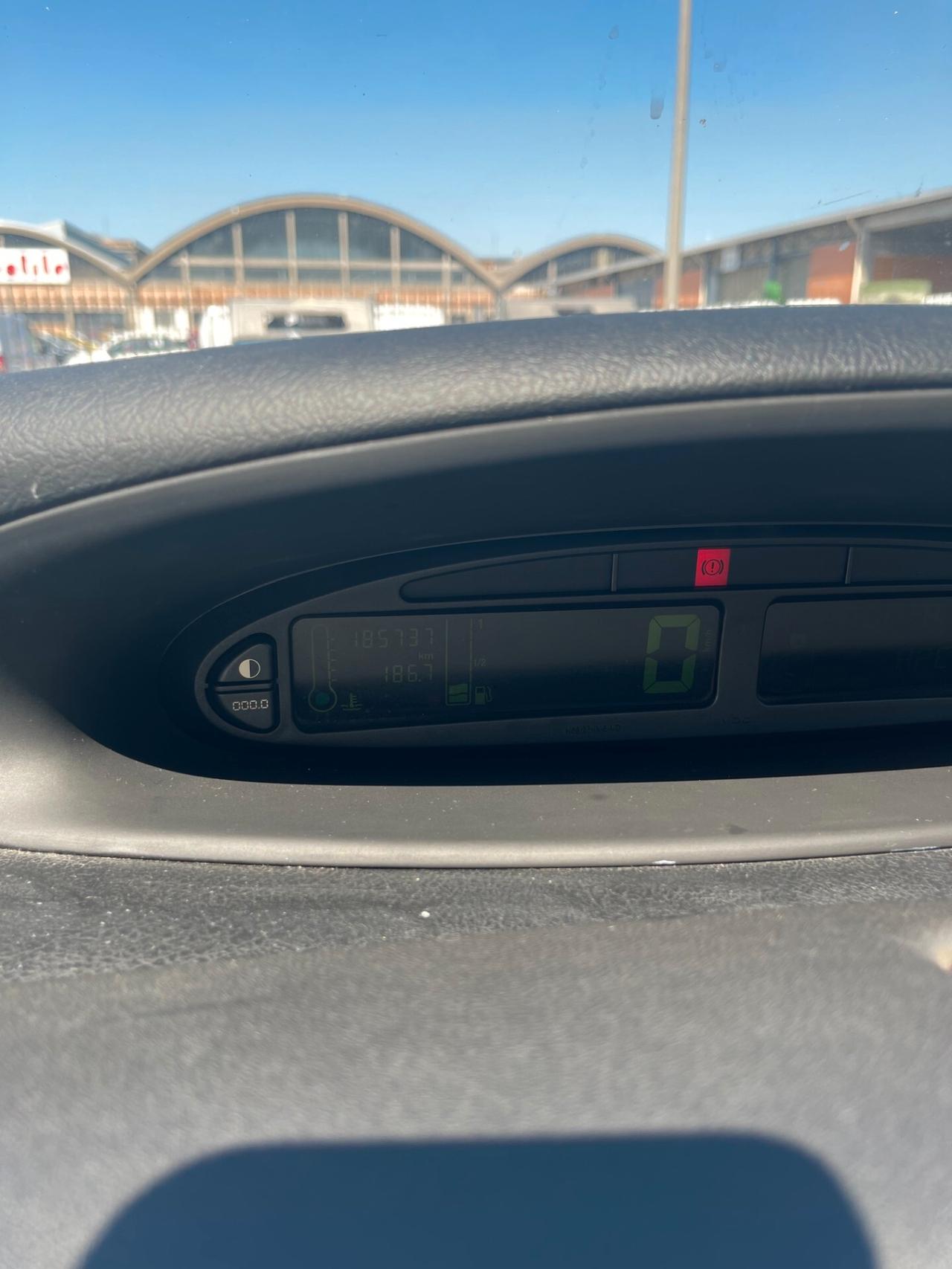 Citroen Xsara Picasso 1.6 16V Elegance Bi Energy G