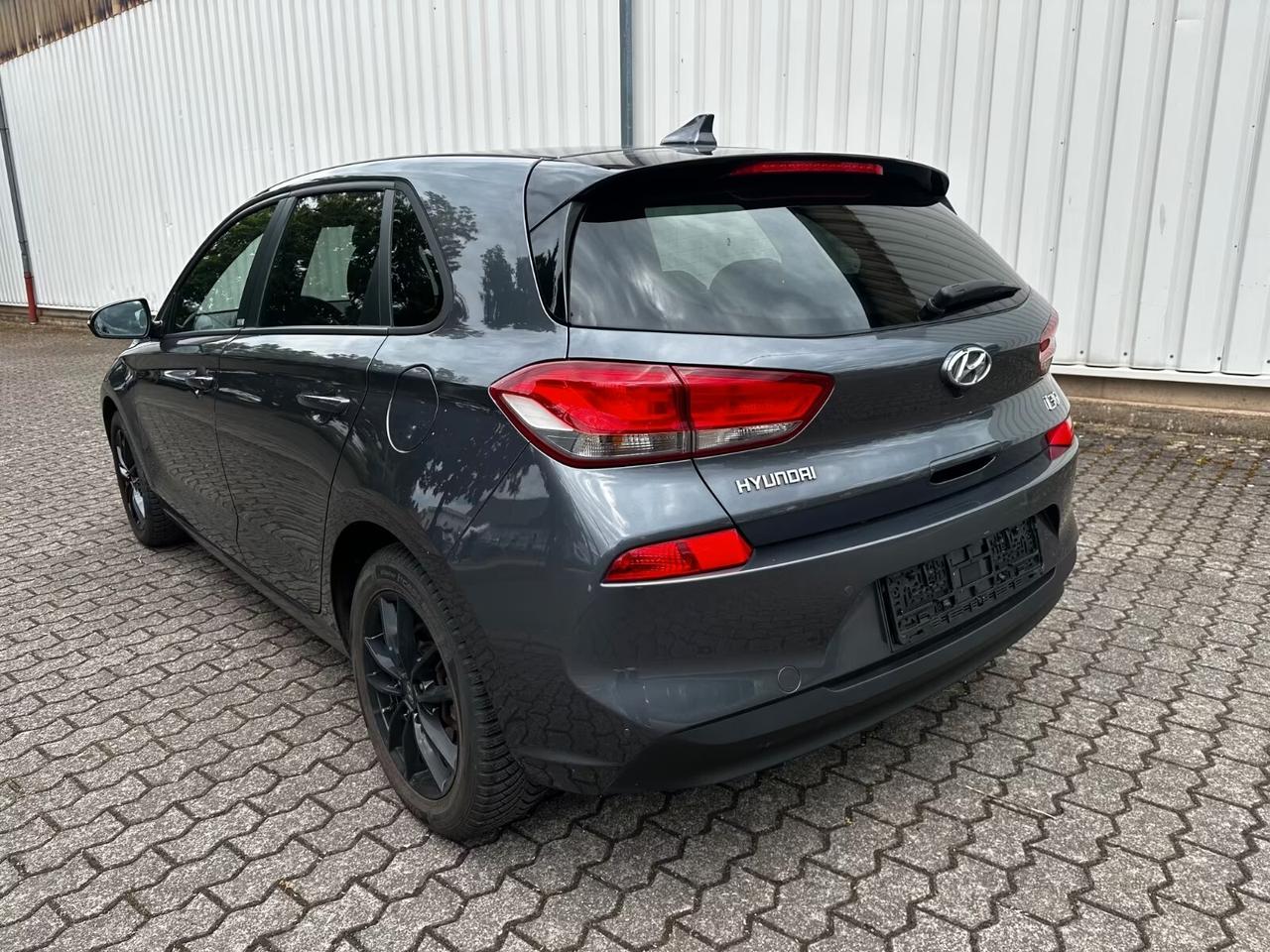 Hyundai i30 1.0 T-GDI 12V 5 porte Passion