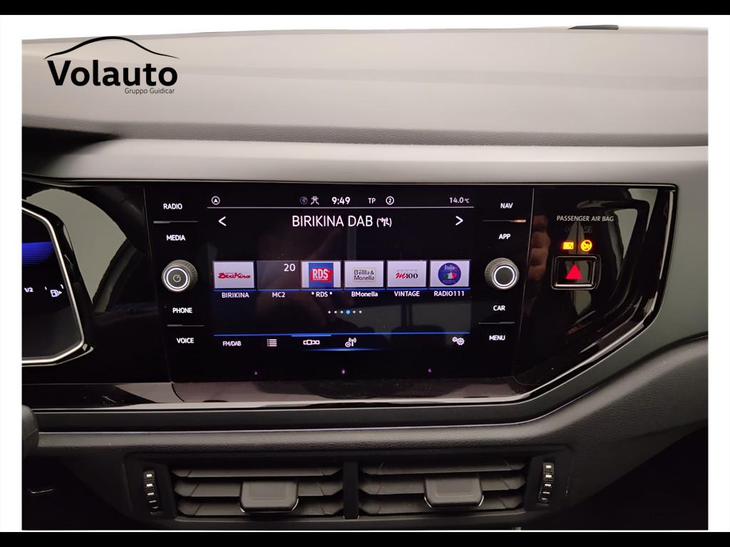 VOLKSWAGEN Polo VI 2022 - Polo 1.0 tsi R-Line 95cv