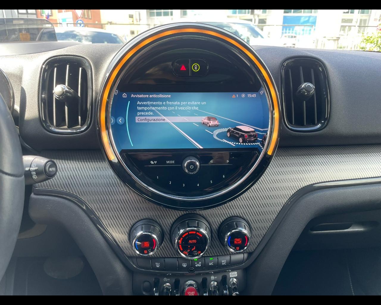 MINI Mini Countrym.(F60) - Mini 2.0 Cooper D Yours Countryman