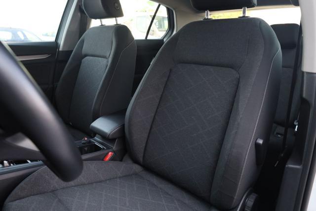 VOLKSWAGEN Golf 2.0 TDI DSG SCR Life PREZZO NETTO