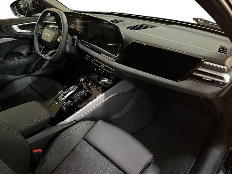 Audi A5 III 2024 Avant Avant 2.0 tdi mhev+ S line edition quattro 204cv s-tronic