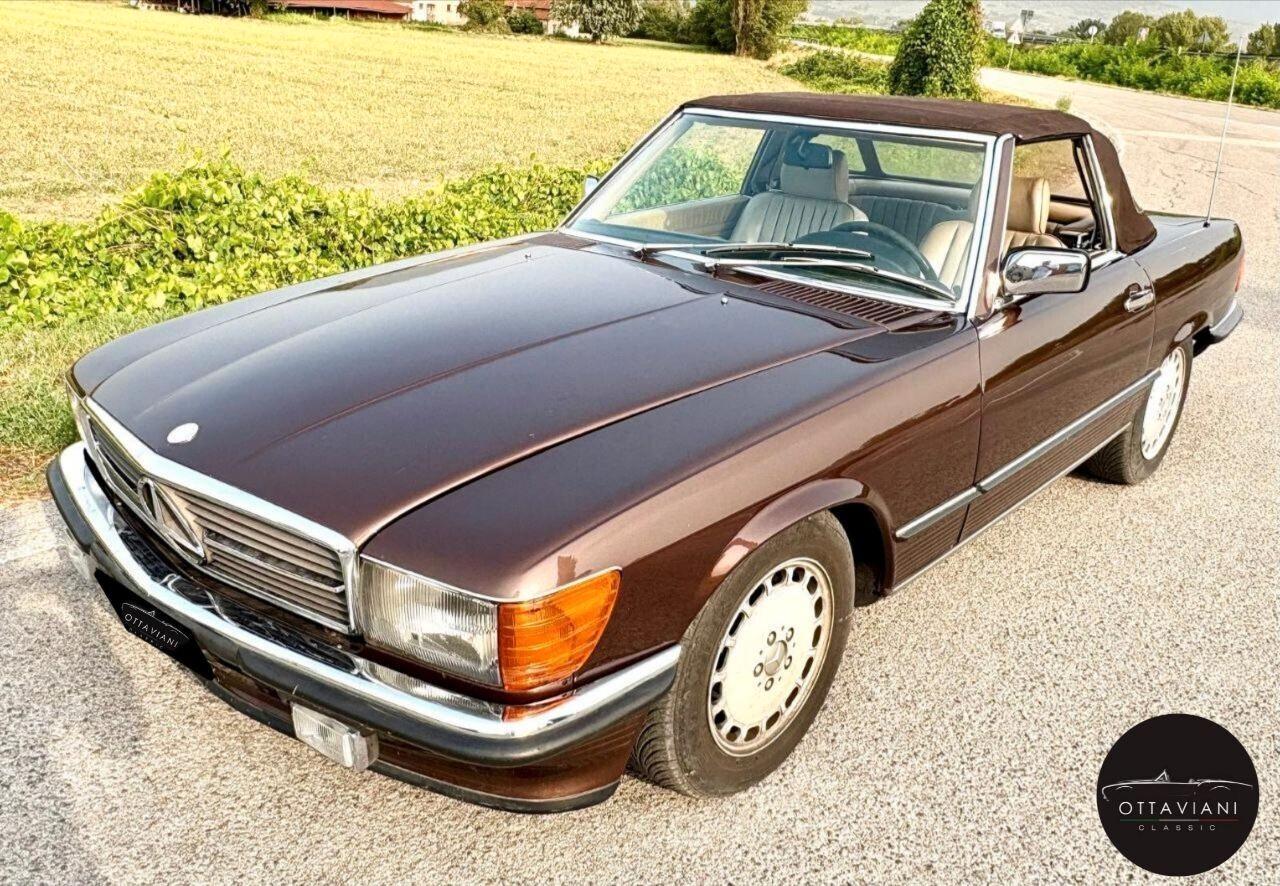 Mercedes SL 300 r107 targa ORO ASI