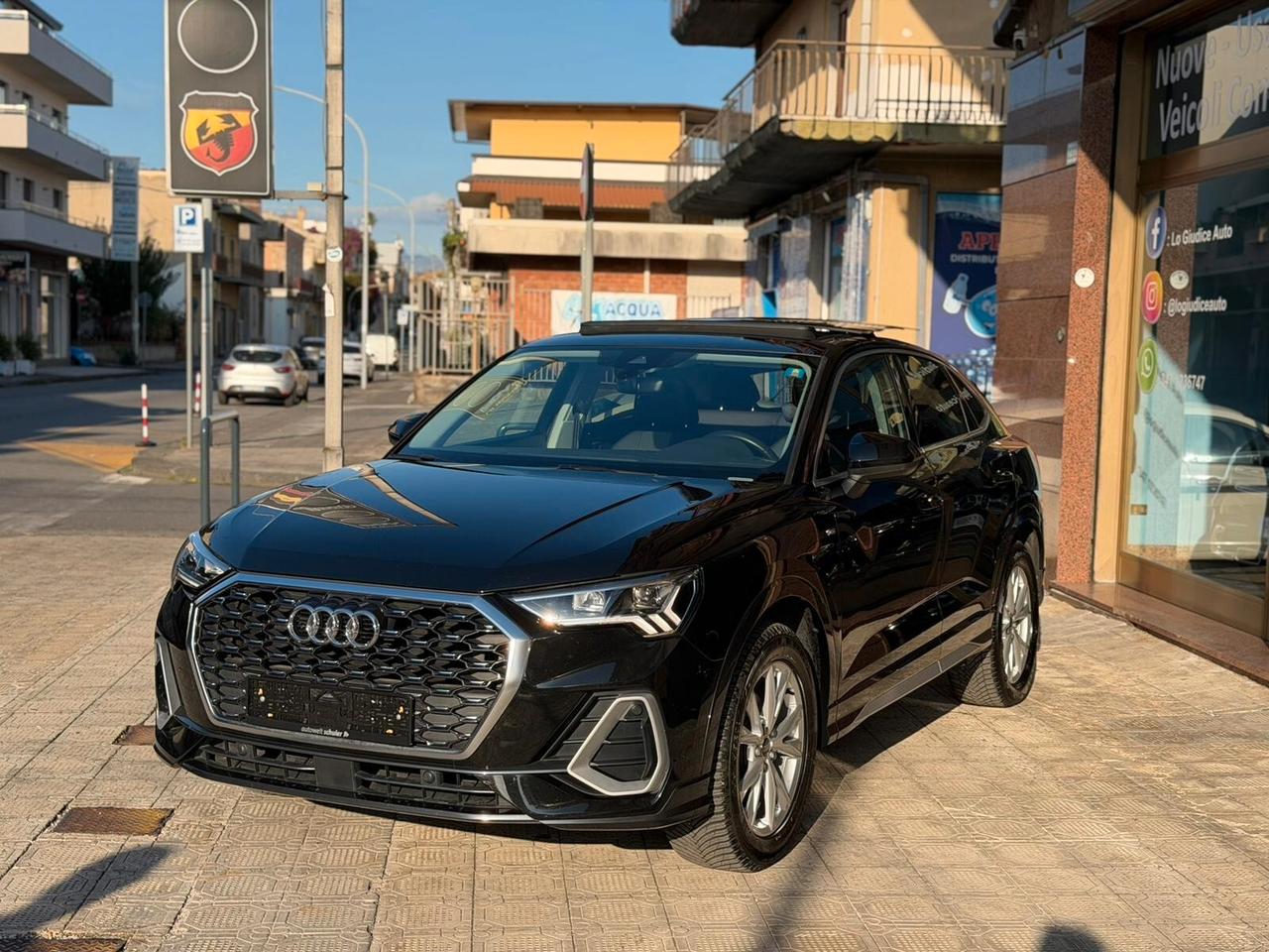 Audi Q3 SPORTBACK S-LINE
