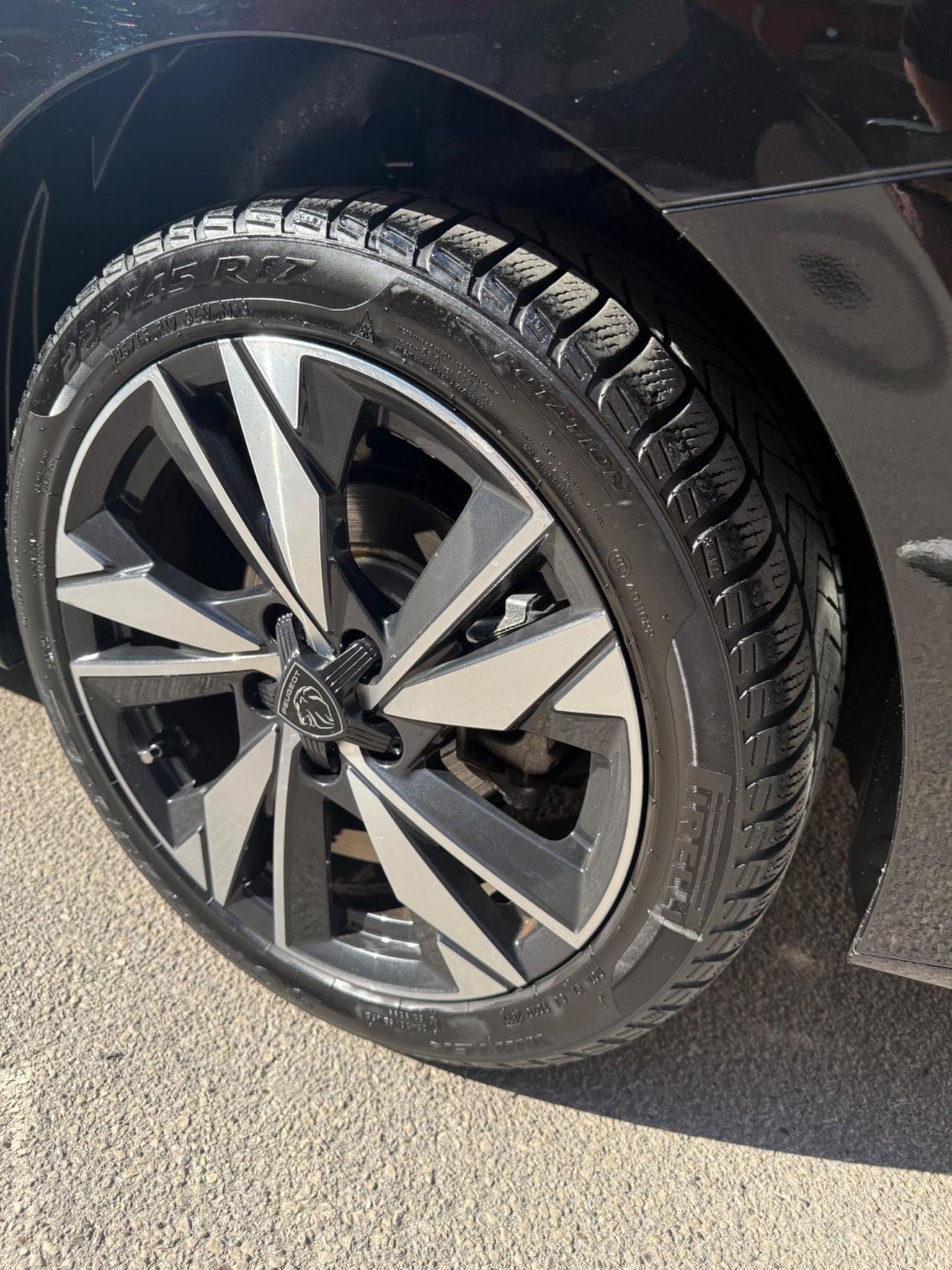 Peugeot 308 BlueHDi 130 S&S EAT8 GT