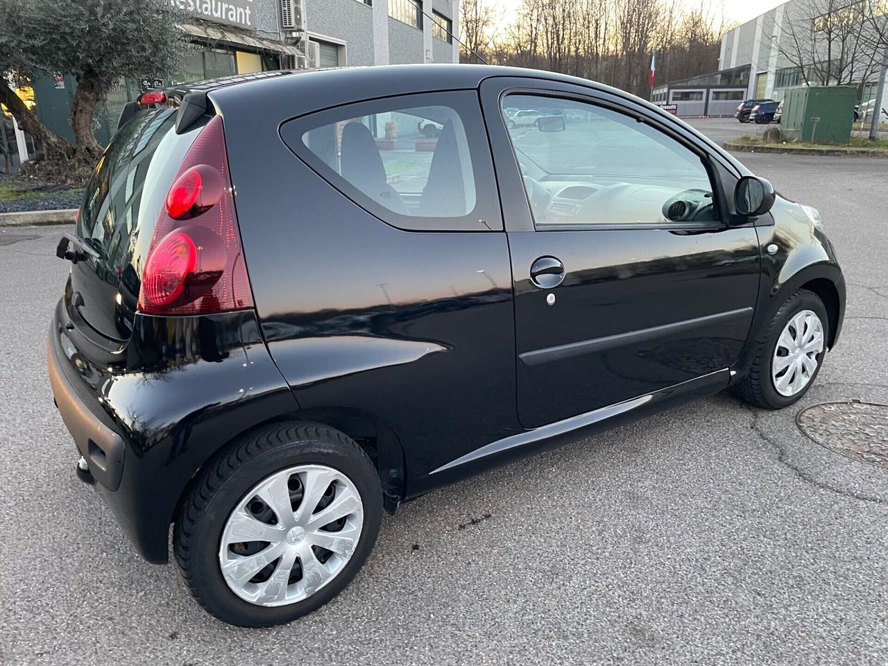 Peugeot 107 1.0 68CV 3p.Neopatentati*Solo 60000km*