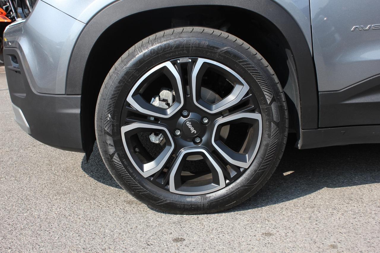 Jeep Avenger 1.2 Turbo 100 CV Altitude RETROCAMERA NAVY