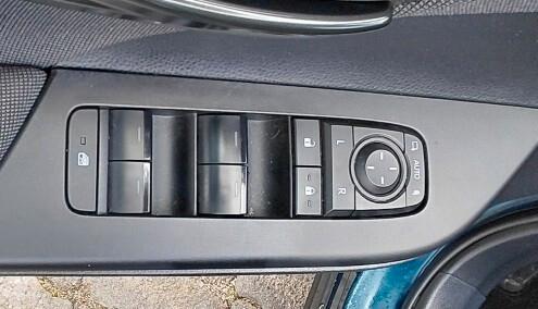 Toyota C-HR 1.8 Hybrid E-CVT Trend