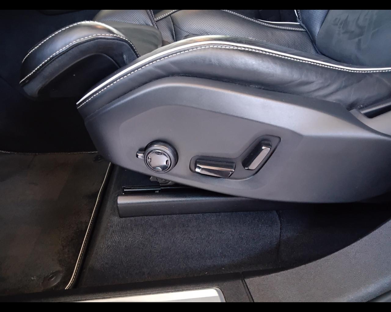 VOLVO XC90 II 2015 - XC90 2.0 b5 R-design awd geartronic my20