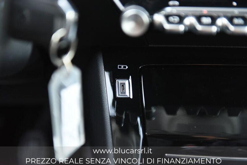 Peugeot 208 Allure PureTech 100 S/S