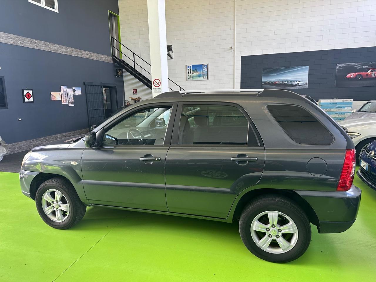 Kia Sportage 2.0 141cv GPL active 2wd