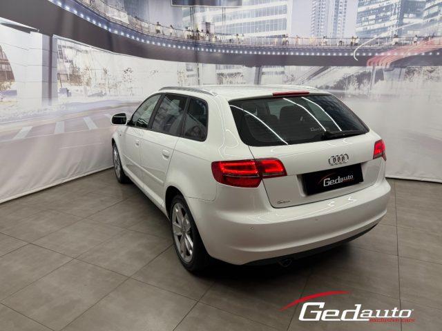 AUDI A3 SPB 1.6 TDI 105 CV CR Ambition BI-XENON NAVI LED