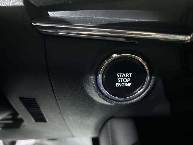 Mazda Mazda3 Mazda3 2.0L e-Skyactiv-G M Hybrid Exceed