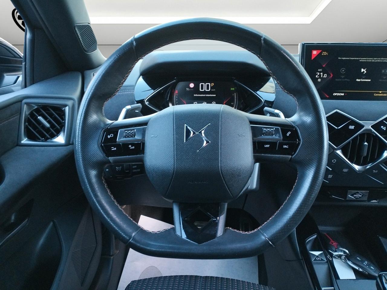 DS Automobiles DS 3 Crossback 2021 1.2 puretech Performance Line 130cv auto