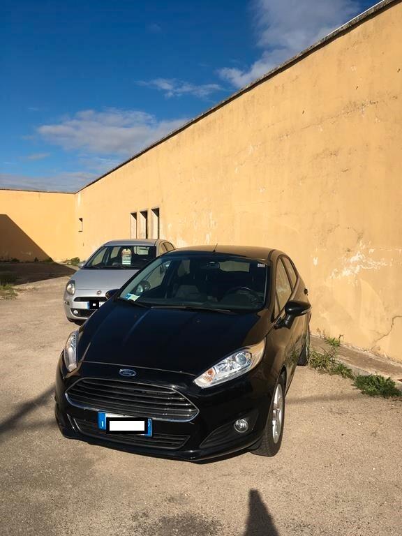 Ford Fiesta 1.4 5p. Bz.- GPL Titanium