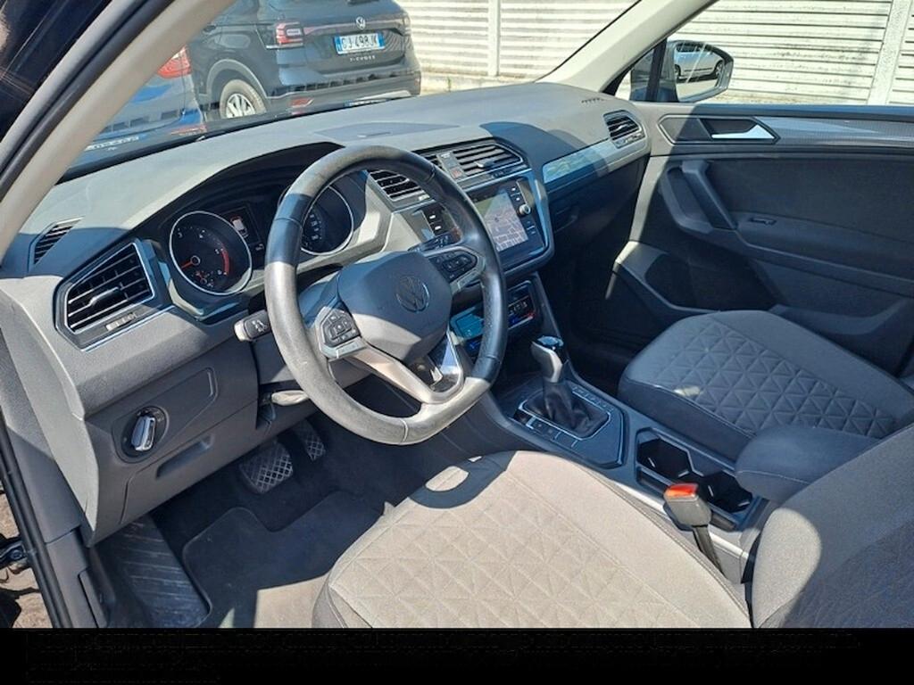 VOLKSWAGEN TIGUAN 2.0 TDI 150CV DSG SCR LIFE ( FARI LED - CLIMA TRIZONA - ADAPTIVE CRUISE - NAVI - APP CONNECT - PARK ASSIST - TELECAMERA POST. )