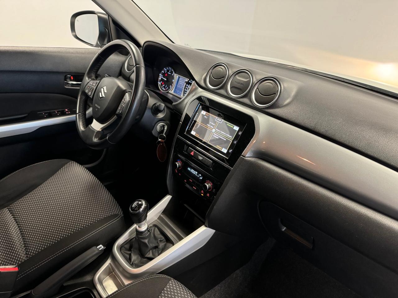 Suzuki Vitara 1.6 DDiS V-Cool UNIPROP PERFETTA