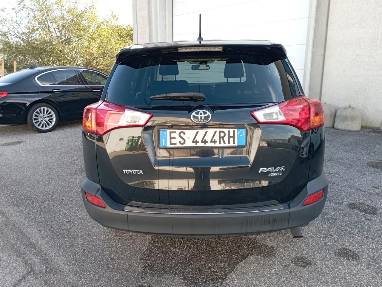 Toyota RAV 4 RAV4 2.2 D-CAT A/T 4WD Lounge