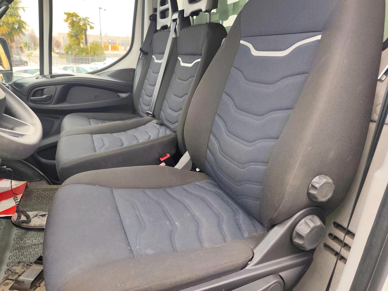 Iveco Daily 35C14 BTor 2.3 HPT PM-RG Cabinato