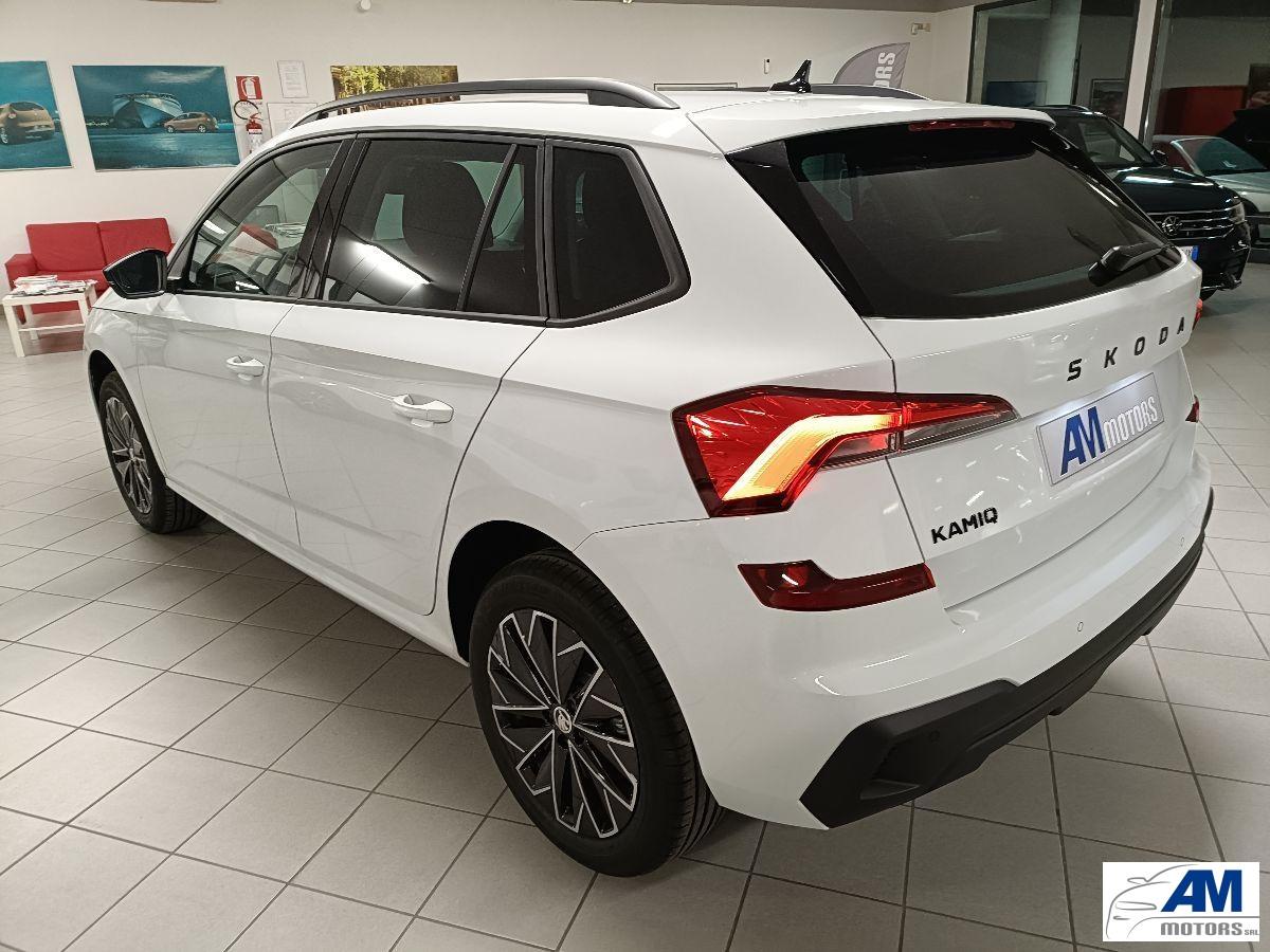 SKODA - Kamiq - 1.0 TSI Black Dots