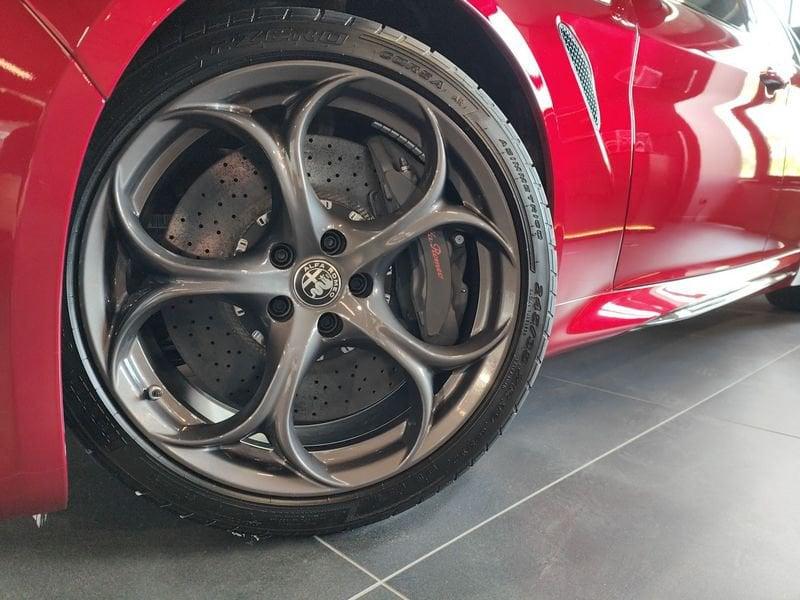Alfa Romeo Giulia Quadrifoglio V6 520 CvQuadrifoglio Collezione