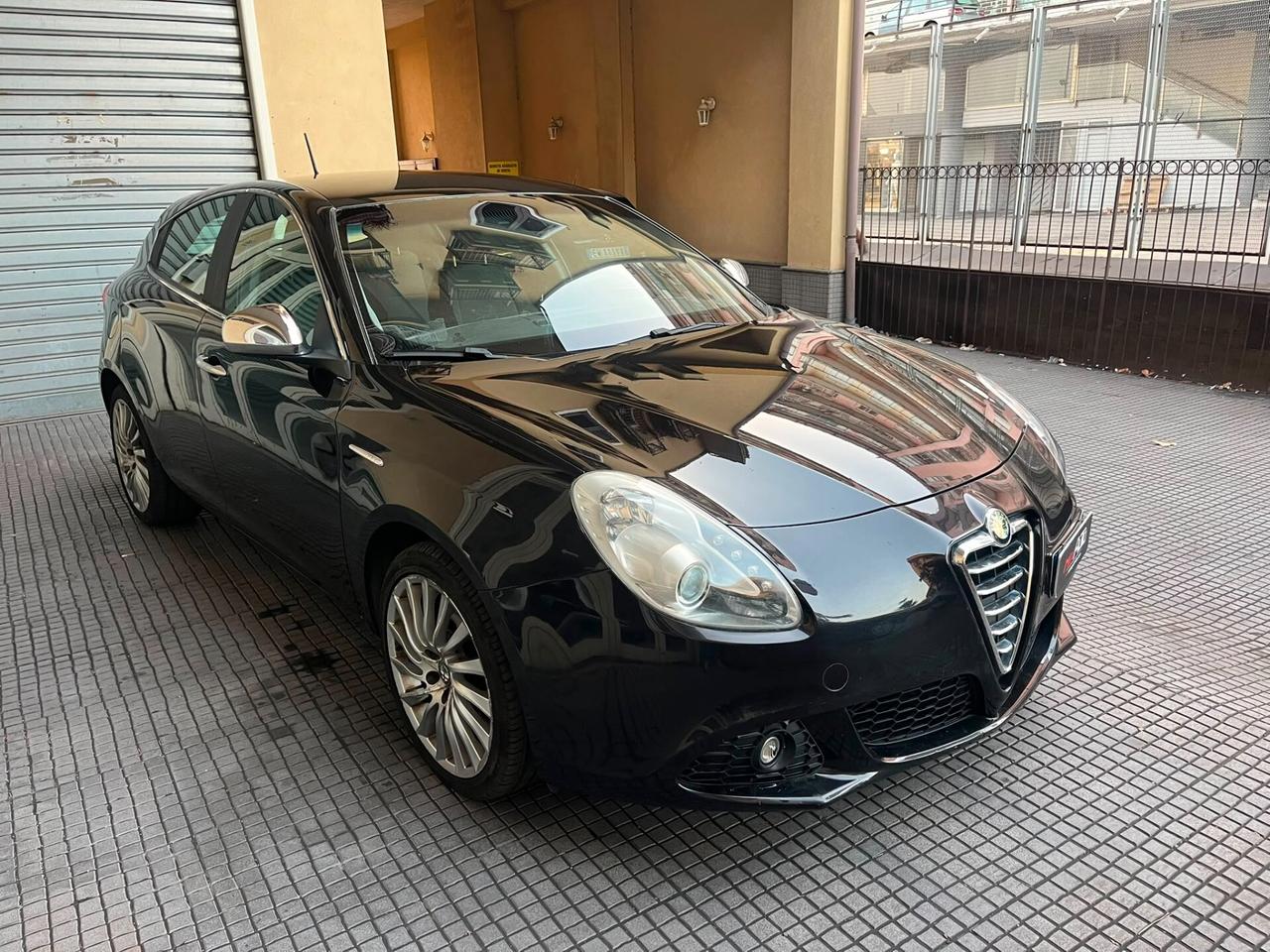 Alfa Romeo Giulietta 1.6 JTDm-2 105 CV Distinctive